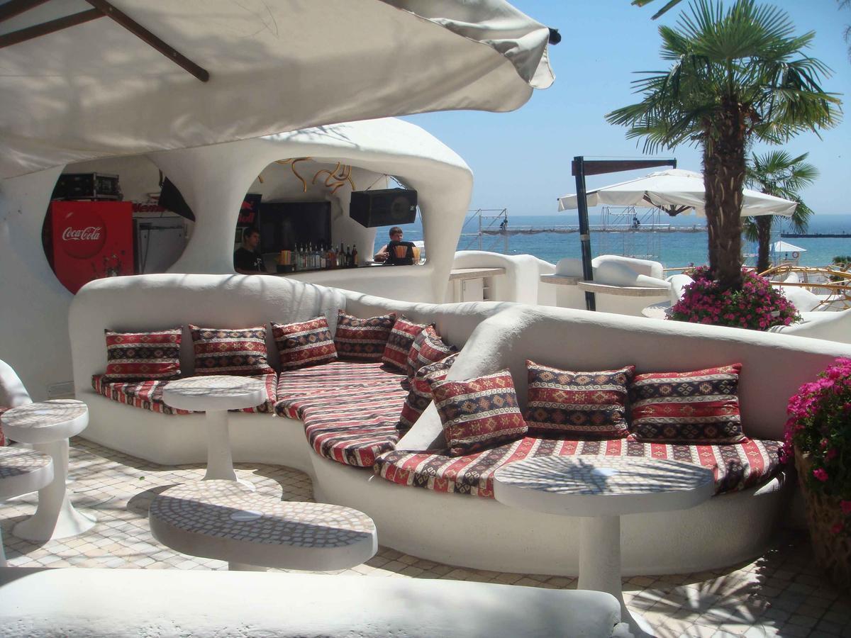 Hotel Sorrento Odessa Extérieur photo